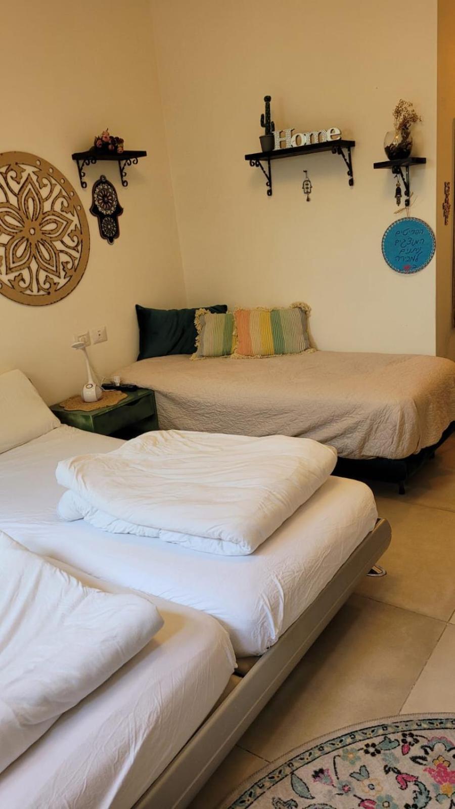 נקודות ריפוי Apartment Tirat Carmel Ngoại thất bức ảnh